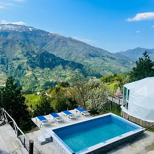 Paradise , Gegelidzeebi Грузия