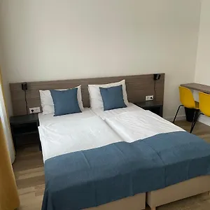 3* Отель Res